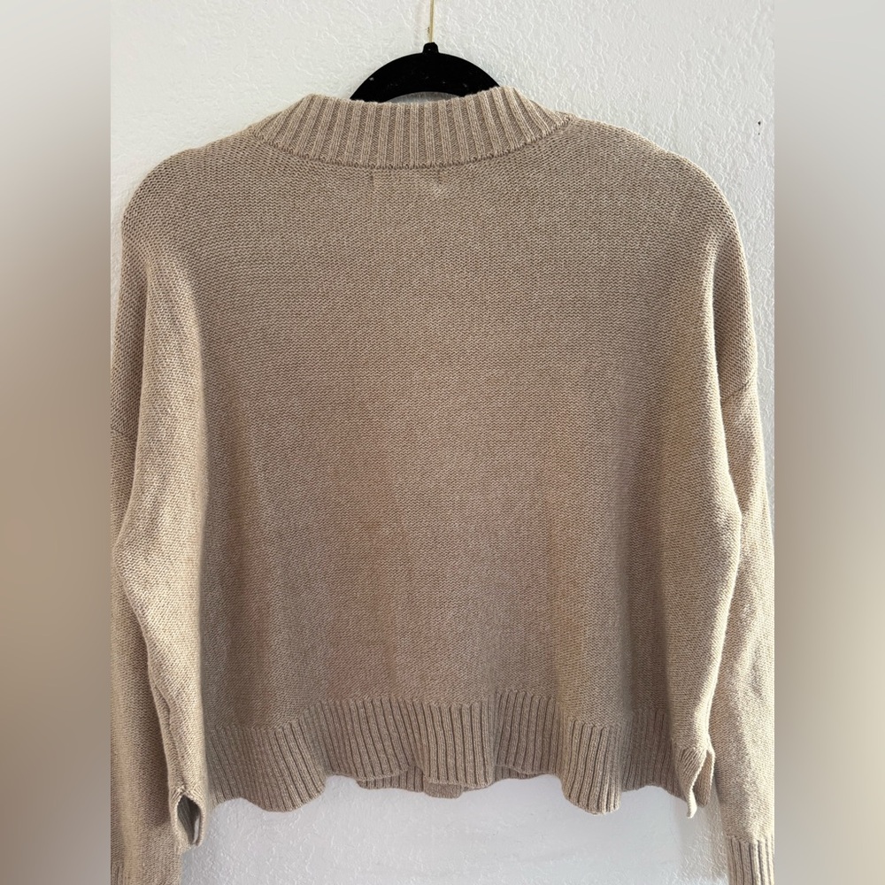 Quince 100% Organic Cotton Button Front Cardigan in speckled beige size medium - Picture 9 of 10